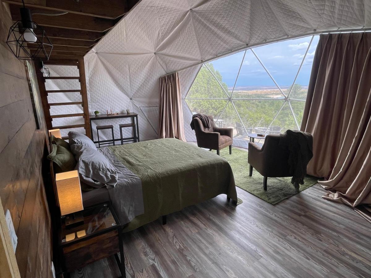 Canyon Rim Domes - A Luxury Glamping Experience!! Monticello Luaran gambar