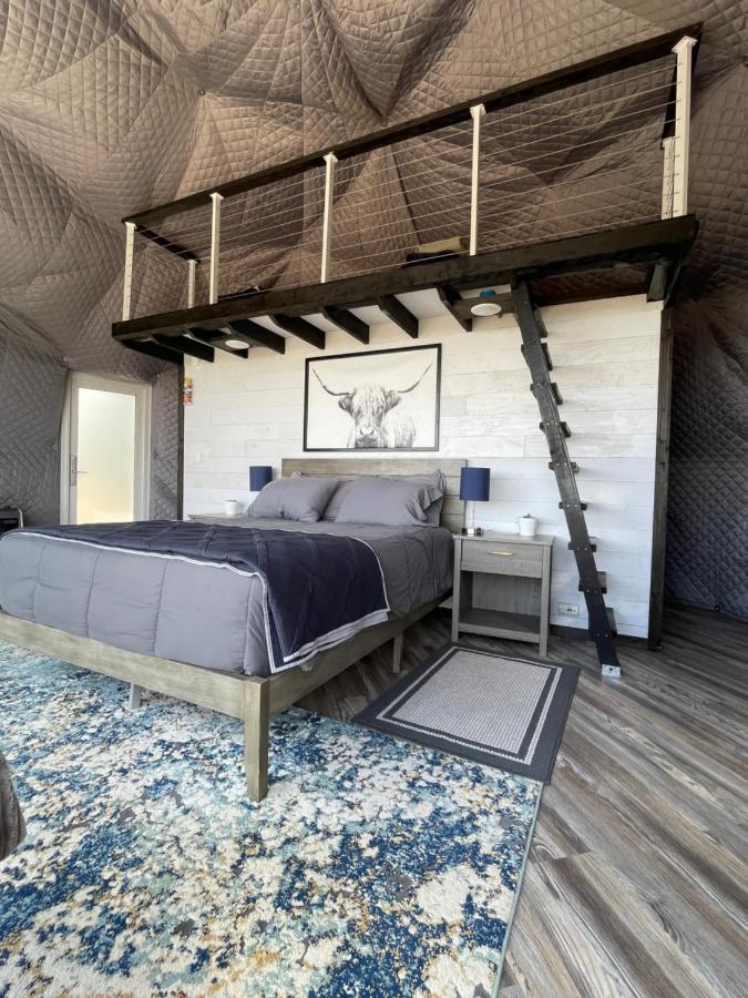 Canyon Rim Domes - A Luxury Glamping Experience!! Monticello Luaran gambar