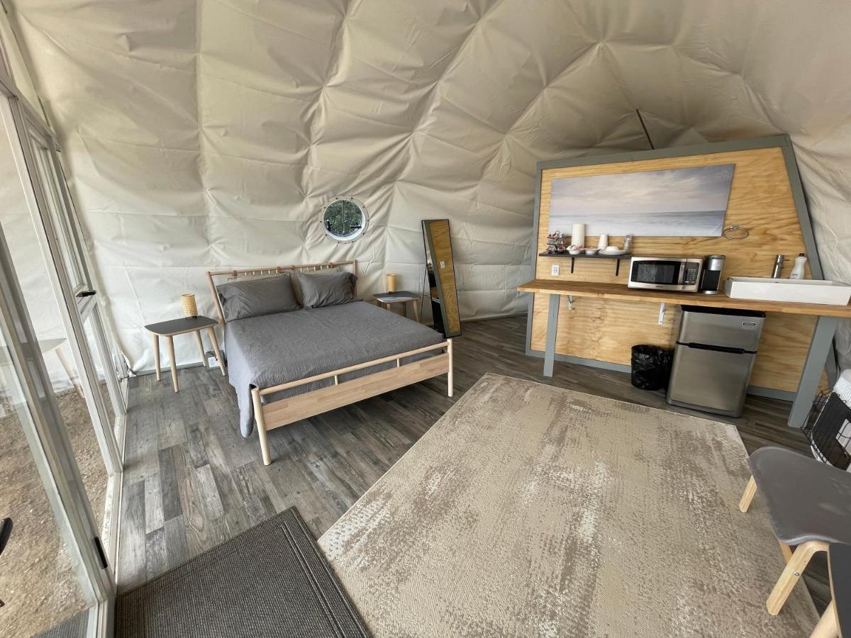 Canyon Rim Domes - A Luxury Glamping Experience!! Monticello Luaran gambar